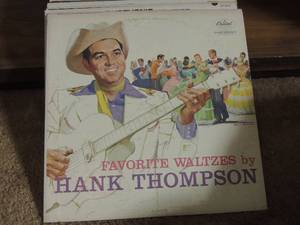 lot 1311 image: hank Thompson and hank snow albums