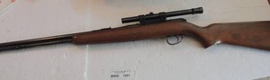 lot 1981 image: Remington 22 short -long - long rifle   Model-559-1 Weaver scope attached