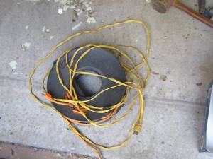 lot 1656 image: qty 2 extension cords