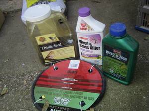 lot 1657 image: weed and grass killer, thistle seed, hose reel leader hose