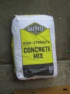lot 1658 image: 60 lbs. high strength concrete mix