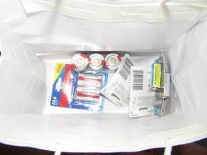 lot 1844 image: new packs of batteries