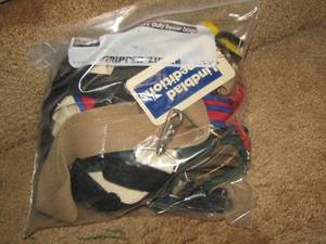 lot 1852 image: STRAPS  & CANVAS BELTS