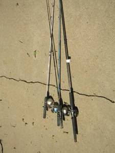 lot 1919 image: qty 4 fishing poles