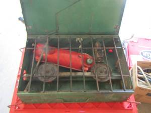 lot 1947 image: Coleman propane camping grill