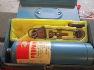 lot 1949 image: bernz-o-matic propane grill starter