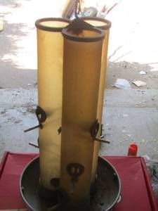 lot 1958 image: bird feeder