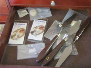 lot 1964 image: Sculpting tools