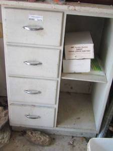 lot 1979 image: 4 drawer white storage cabinet