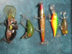 lot 1987 image: qty 10 fishing lures