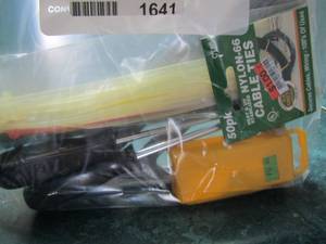 lot 1641 image: level screw drivers and more