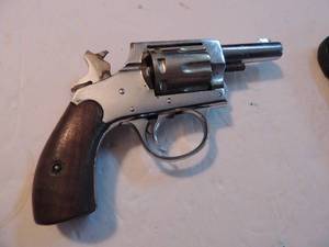 lot 1831 image: I. J.  Sealed 8  - I J A&C Wks.   22 Revolver   N11969
