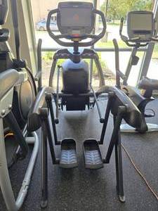 lot 12 image: Cybex 770A Lower Body Arc Trainer w E3 Console