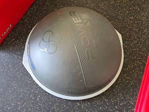 lot 22 image: Bosu Elite Balance Trainer