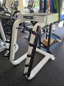 lot 39 image: Precor Icarian BarbellWeight Tree