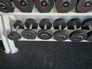 lot 73 image: Set of 5 Denali USA Pro Style Urethane Dumbbells.  Includes 1 of Each Dumbbell 30lb, 35lb, 40lb, 45lb & 50lb