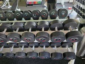 lot 74 image: Set of 5 Denali USA Pro Style Urethane Dumbbells.  Includes 1 of Each Dumbbell 55lb, 60lb, 65lb, 70lb & 75lb