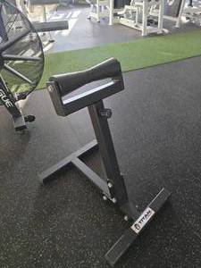 lot 133 image: Titan Fitness Landmine Stand