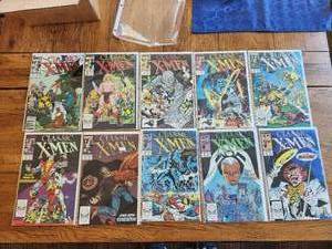 lot 135 image: Marvel Comics - Classic X-Men #20, 21, 22, 23, 24, 25, 26, 27, 28, 29