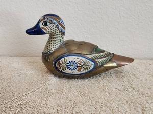 lot 38 image: Vintage porcelain, brass and copper duck