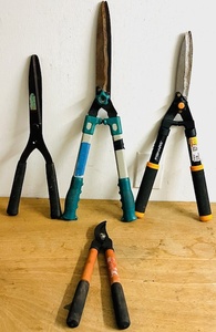 lot 52 image: Three (3) Pair Of Hedge Trimmers &amp a Pair of Lopping Shears