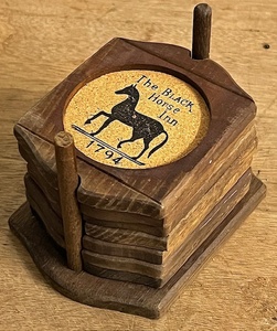 lot 88 image: Mid-Century Sere Wood Coasters &amp Holder Set - The Black Horse Inn 1794