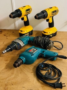 lot 126 image: Makita Electric Drywall Screwdriver Model 6801DBV, Makita Electric 38 Drill Model 6404, &amp Two (2) Dewalt13 VSR Cordless Drills.&nbsp