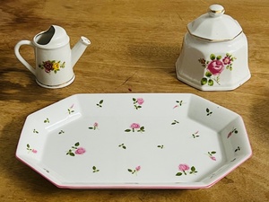 lot 168 image: Vintage Miniature Ceramic Watering Can &nbsp3 Figurine in Rose China Pattern with Gold Trim, Crown Bone China Lidded Pot from Staffirdshire England, &amp Rose Pattered Ceramic Tray