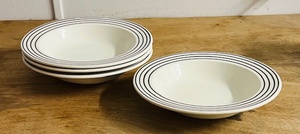 lot 331 image: Comcor by Corning Black Velvet Salad Bowls WBlack Stripe USA