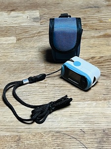 lot 249 image: ChoiceMMed Pulse Oximeter Model OxyWatch C29 wCase