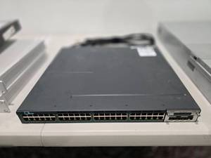 lot 84 image: Cisco Anatel TNY-WS3750X-3560X 48 Port Network Switch