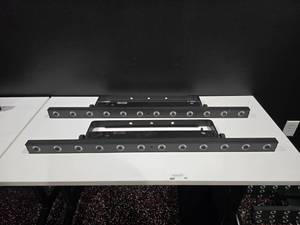 lot 138 image: Chauvet DJ COLORband Q3BT RGBA LED Linear Wash Light  QUANTITY 2  BID IS TIMES THE QUANTITY