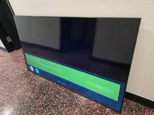 lot 167 image: Samsung 65 Class TU7000 Crystal UHD 4K Smart TV, Model UN65TU7000FXZA