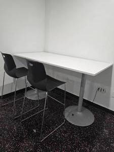 lot 198 image: Tall Table w 2 Barstool Chairs.  Table Measures 72 x 36 x 40