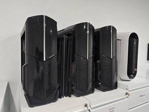 lot 199 image: Lot of 4 Gaming PCs For Parts