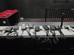 lot 207 image: Lot of 8 AV Pro Edge AC-EX70-UHD-BT Transitters (Bid is times the quantity of 8)
