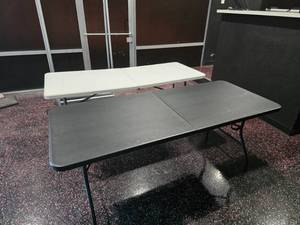 lot 230 image: Lot of 2 6 Folding Tables
