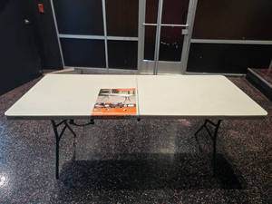 lot 229 image: Lifetime 6 Steel Frame Folding Table