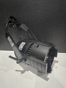 lot 153 image: LOOK THIS UP  Martin Rush PAR 2 RGBW Zoom LED Light