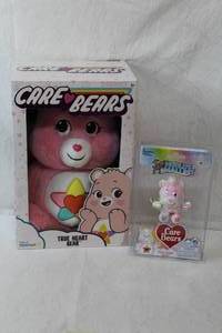 lot 35 image: Care Bear lot