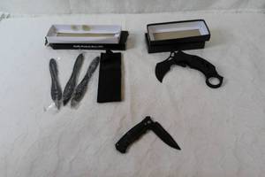 lot 66 image: lot of knifes set of throwing knives and more see pics