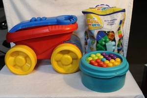 lot 132 image: Large Legos and legos pickup wagon