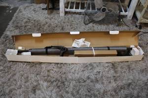 lot 3 image: load and unload tool for the back of truck see 2nt pic.