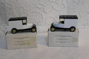 lot 184 image: To diecast Lledo Days Gone die-cast model of a vintage van, likely a Morris or Ford Model T.