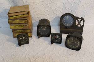 lot 169 image: Mixed variety of gauges and 5 boxes of engine rocker arms