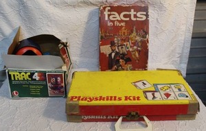lot 166 image: Mixed lot of games facts in five,trac4,play skills kit