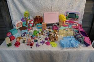 lot 262 image: Mixed lot of toys  Barbie furniture and much more see pictures