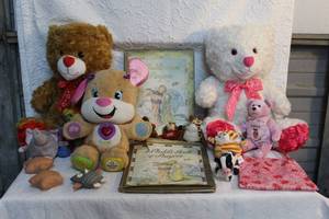lot 283 image: Mixed plushies and 2-A Childs book of prayers