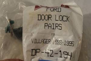 lot 291 image: Ford door lock pairs for villager 1993-1995