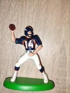 lot 51 image: STARTING LINUP FIGURE GRIESE